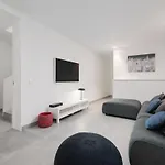 Karat Ibardin Rokabella Costa Adeje (Tenerife)