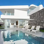 Karat Ibardin Rokabella * Costa Adeje (Tenerife)